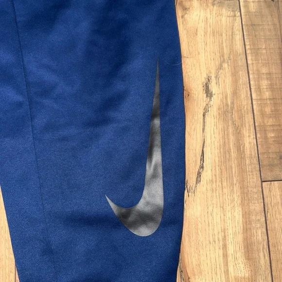 Blue Nike sweatpants - Picture 2 of 5